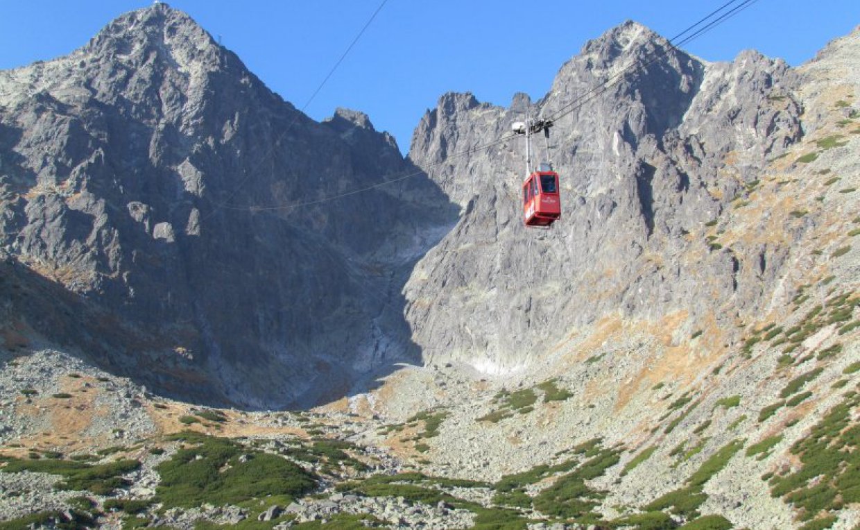 Night on Mt. Lomnický štít