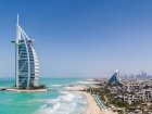 Teambuilding at the world's highest 360° infinity pool